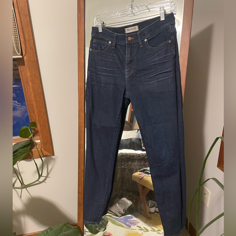 Madewell high riser size 28 skinned jeans